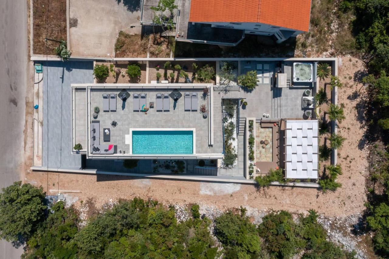 Villa Buddha Bay Zrnovo Exterior photo