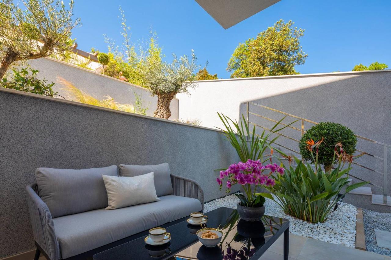 Villa Buddha Bay Zrnovo Exterior photo
